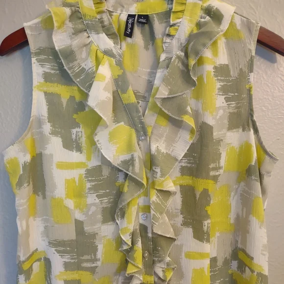 Relativity Sleeveless Ruffle Neck Blouse Lime Green Gray Abstract Print Large - Picture 5 of 9